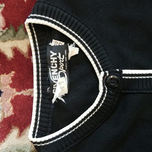 GIVENCHY Monogram Size medium 38 Black WhiyeButton up Cardigan - Picture 4 of 15